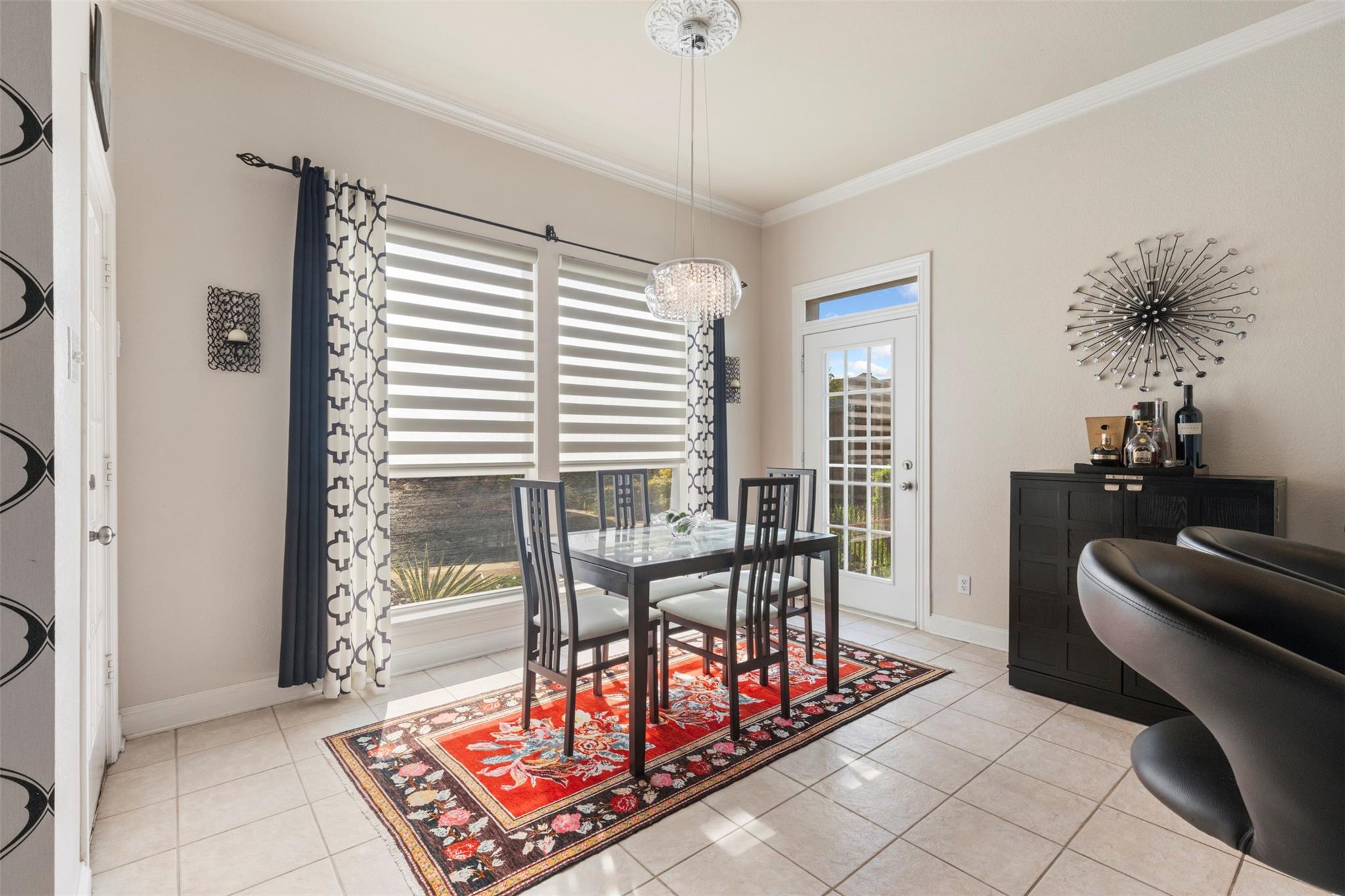 property viewer photo 10