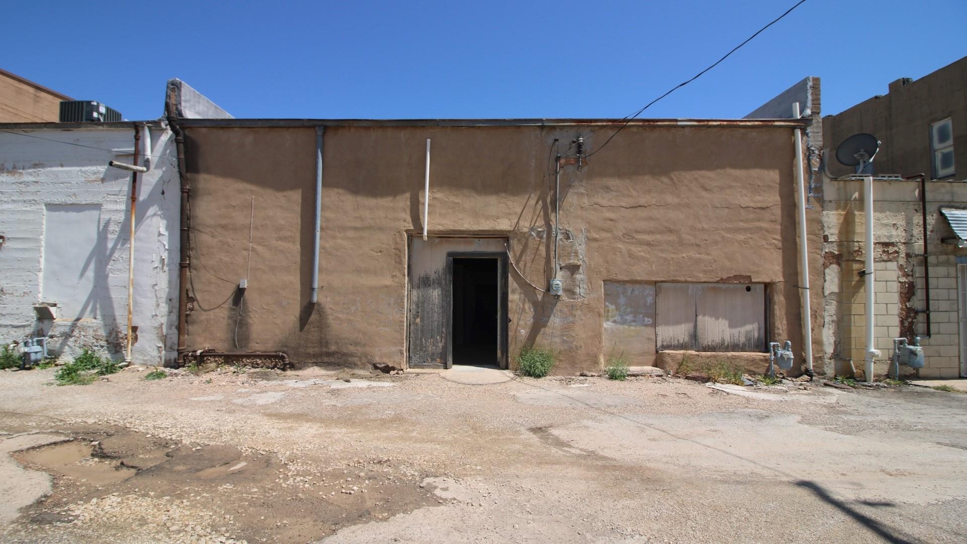 main property photo 17