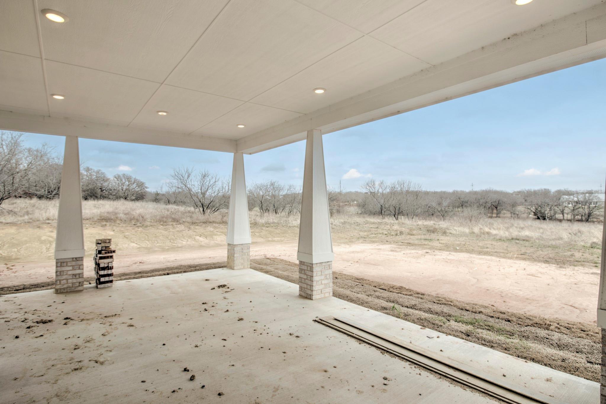 main property photo 38