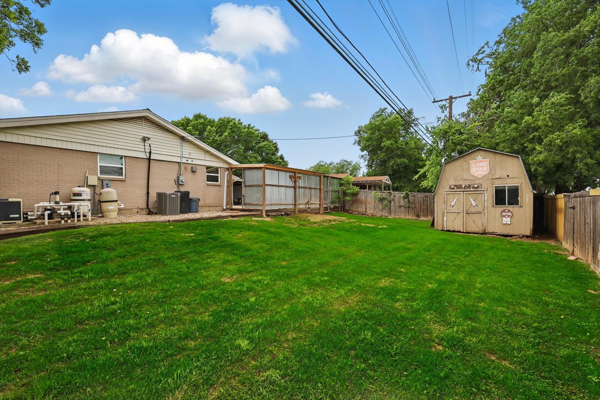 main property photo 28