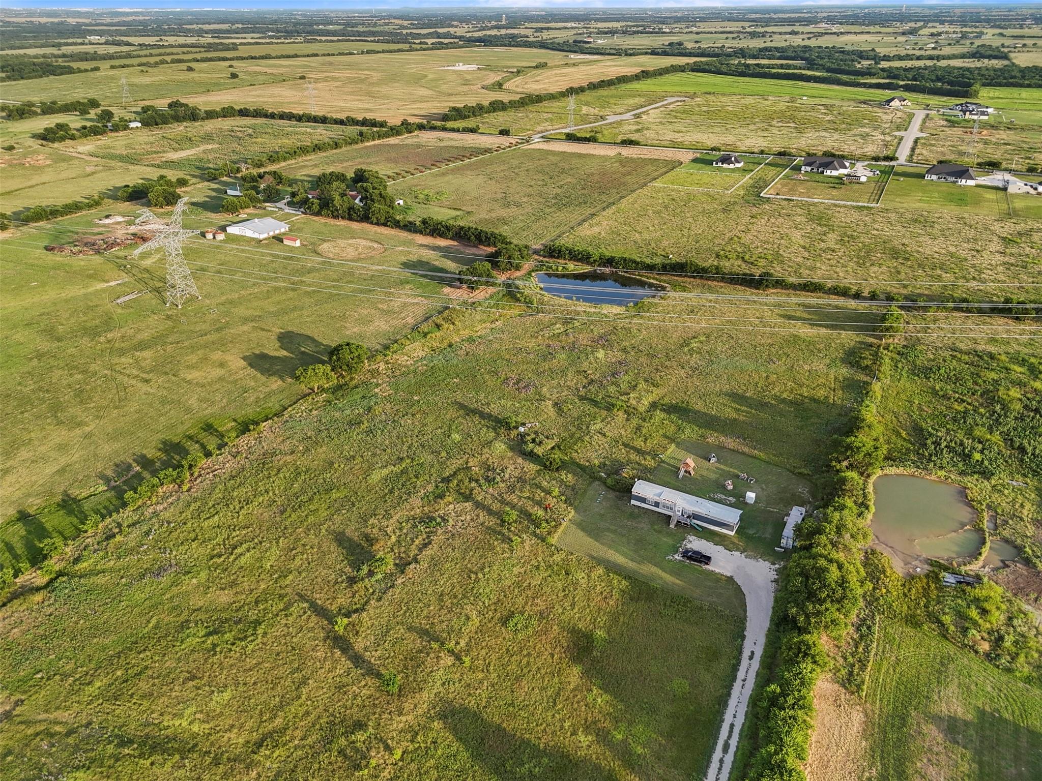 main property photo 26