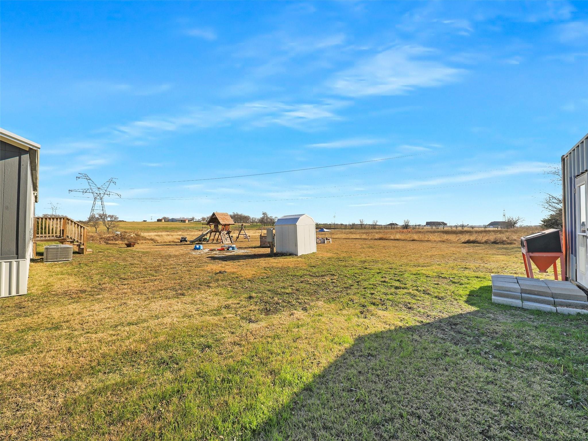 main property photo 33