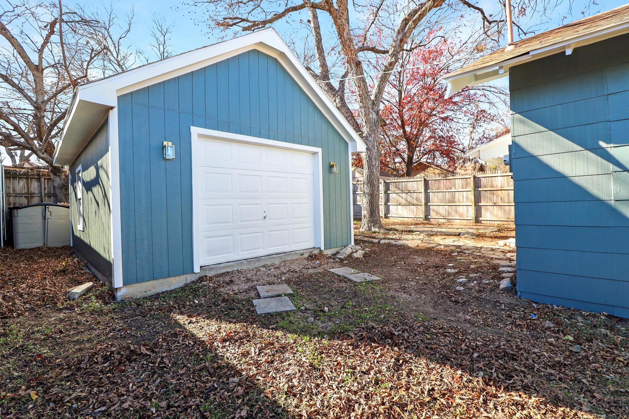 property viewer photo 19