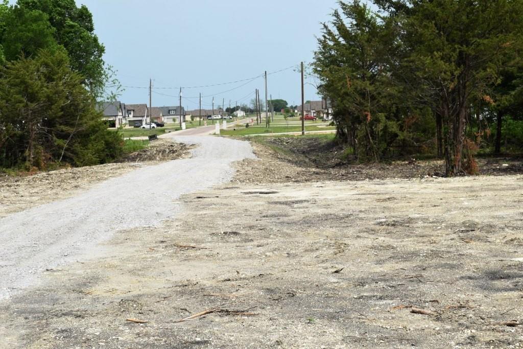 main property photo 17