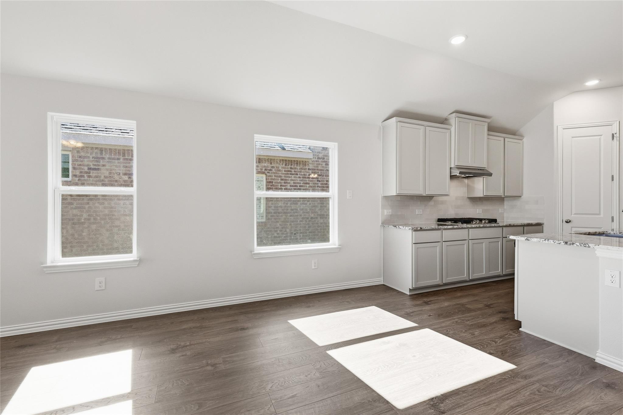 property viewer photo 15