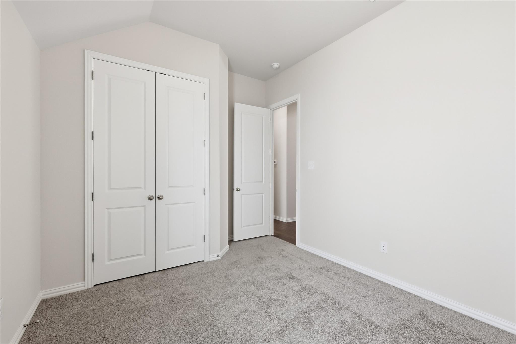 property viewer photo 30