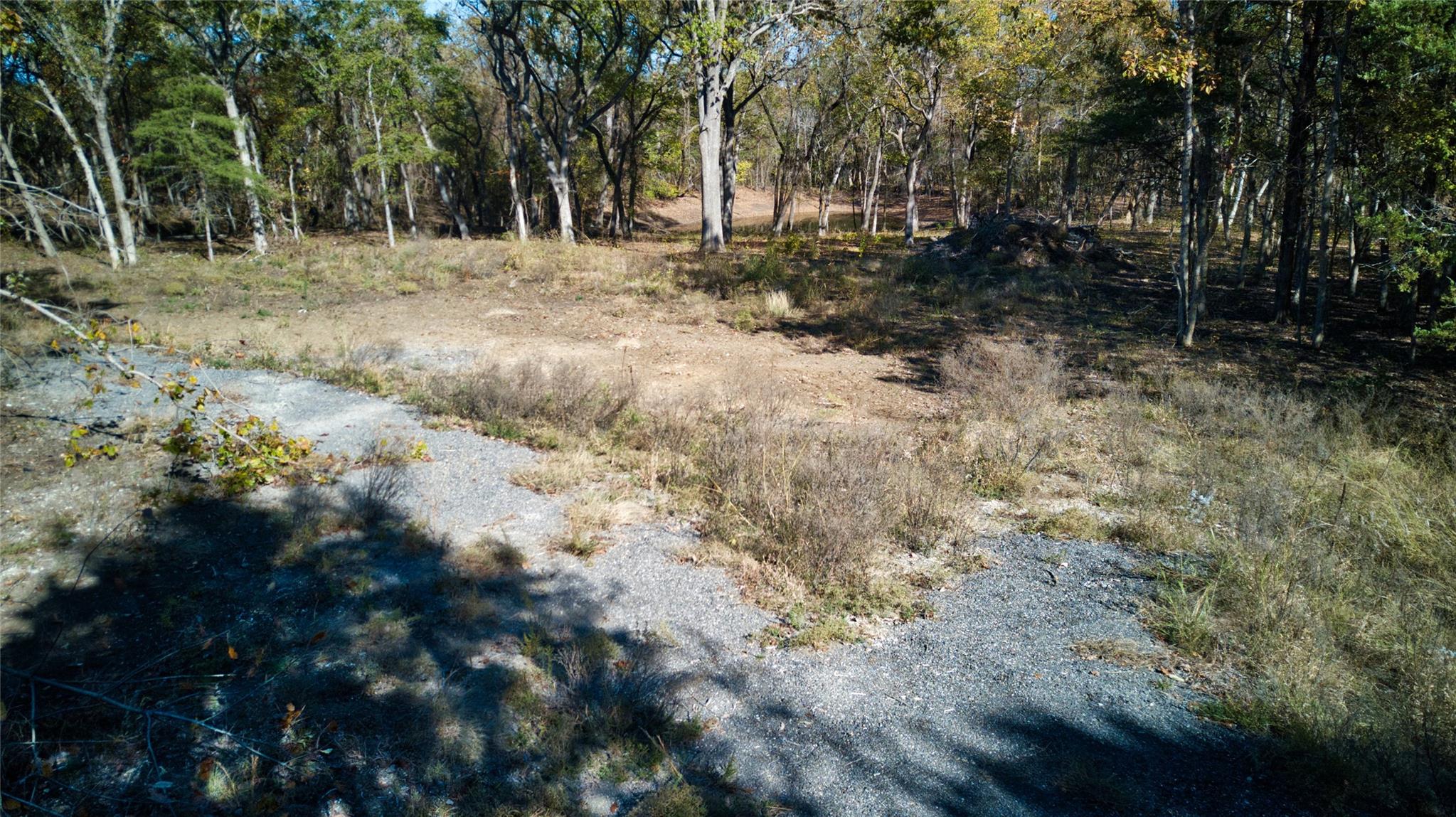main property photo 11