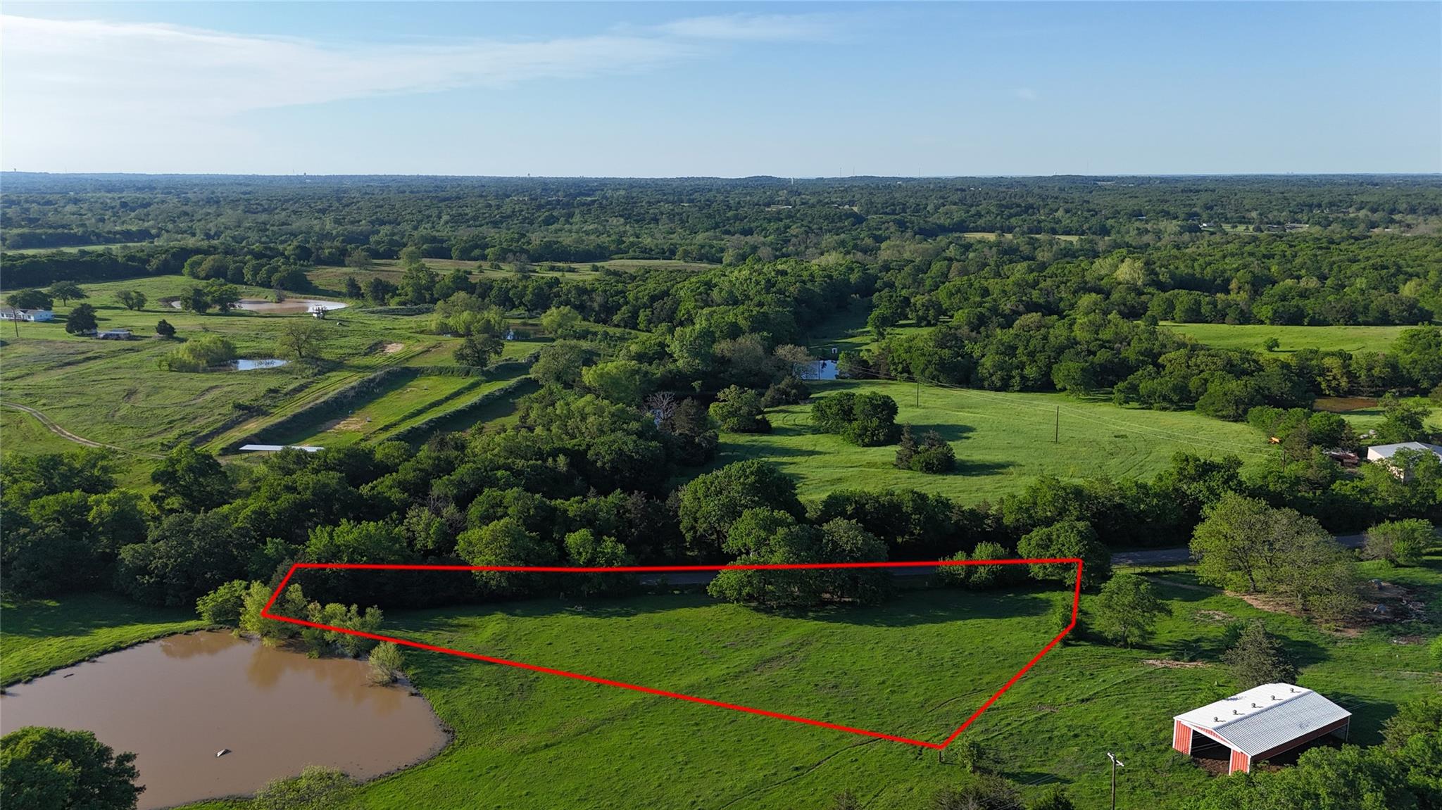 main property photo 16