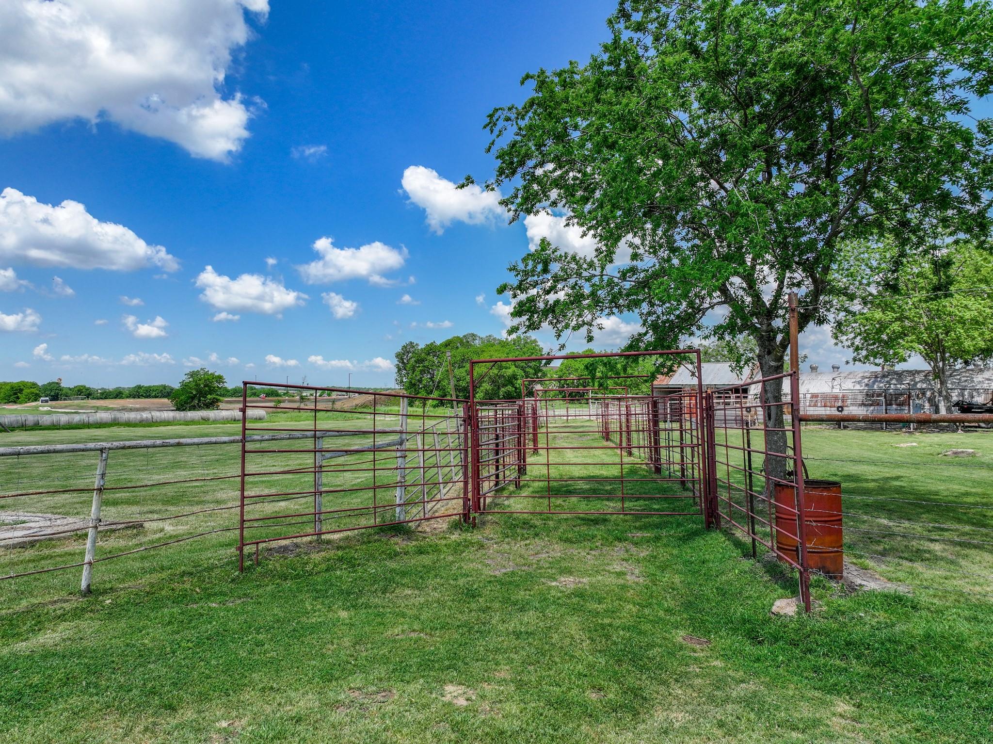main property photo 21