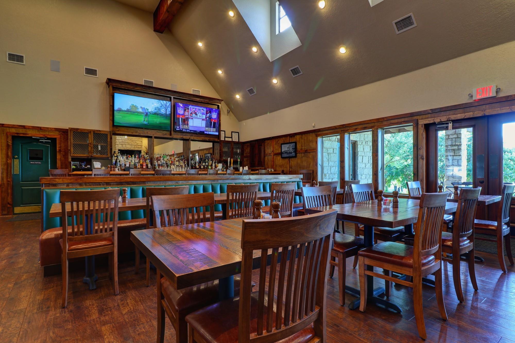 main property photo 17