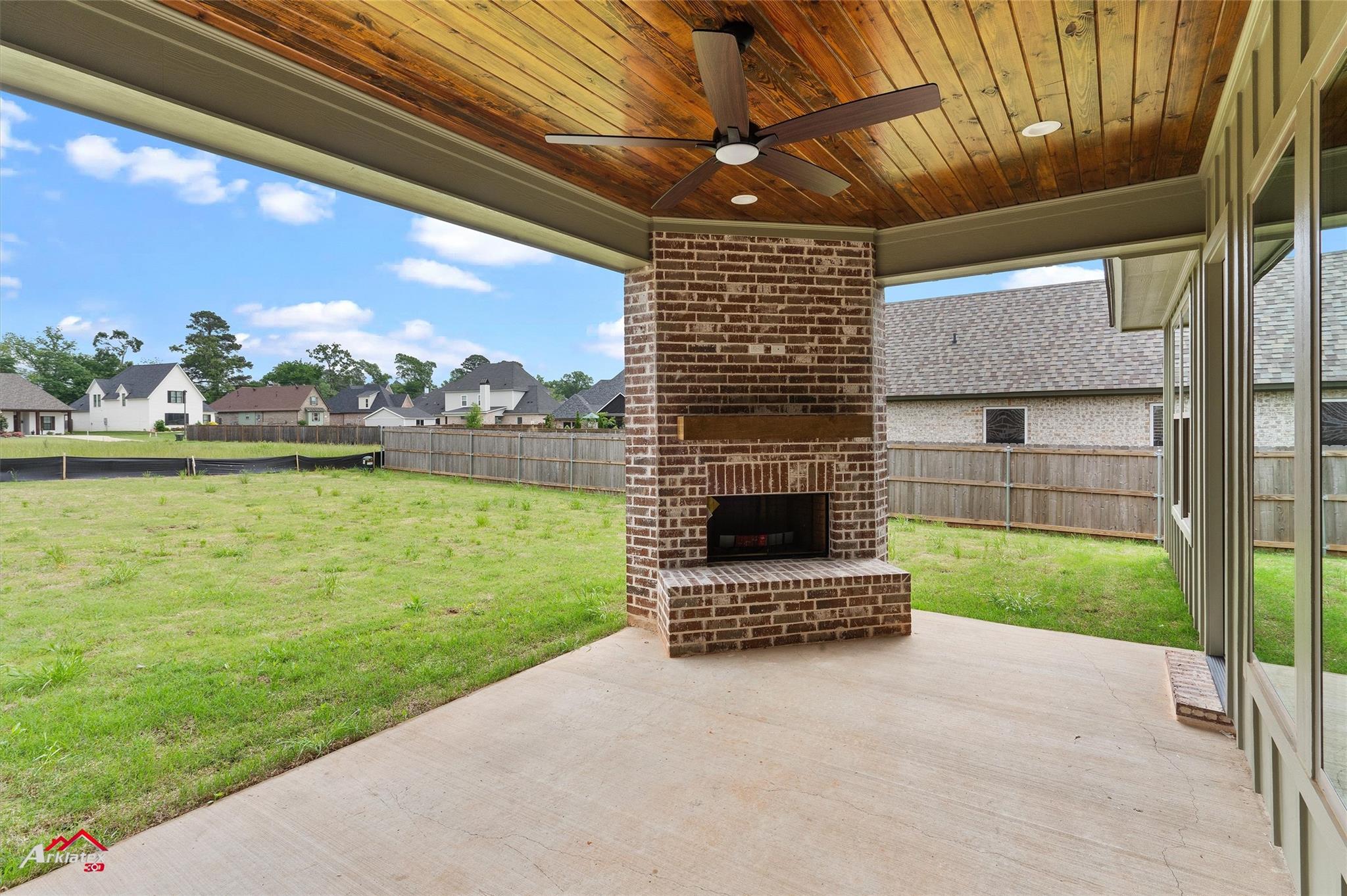 main property photo 27