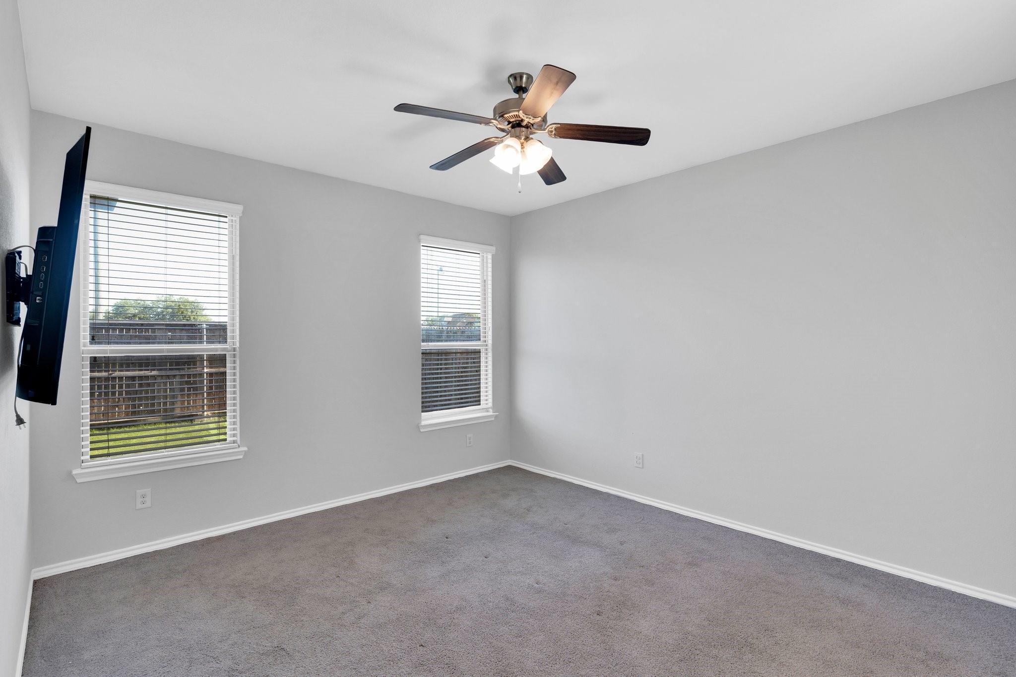 property viewer photo 13