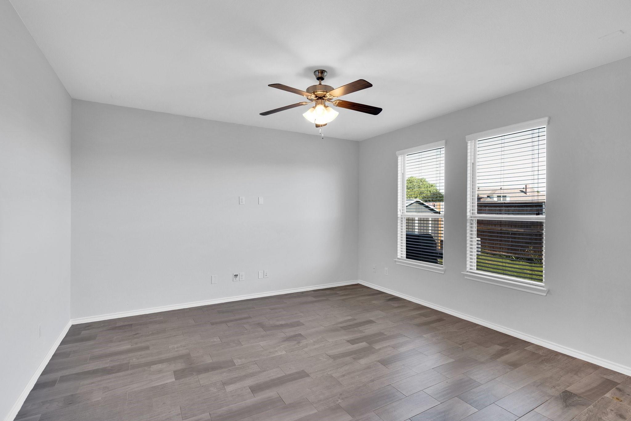 property viewer photo 14