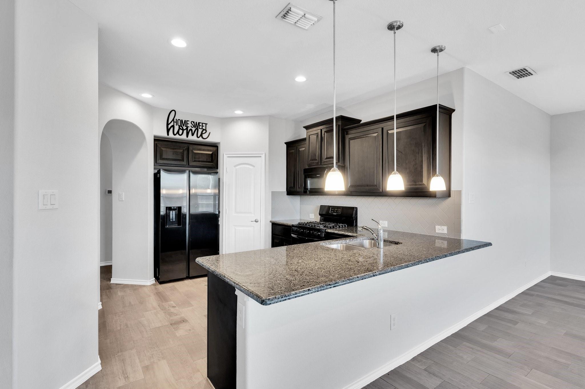 property viewer photo 9