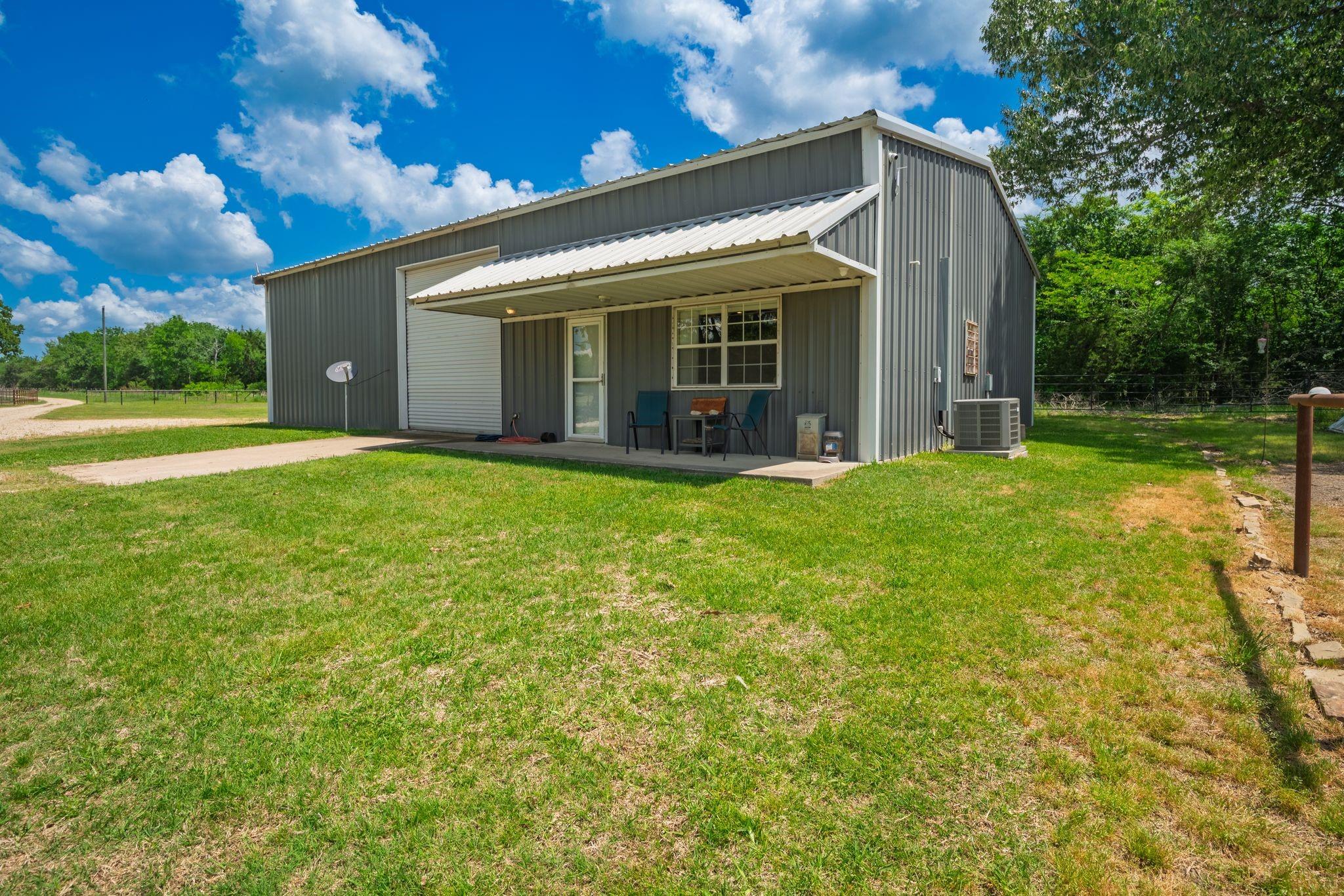 main property photo 32