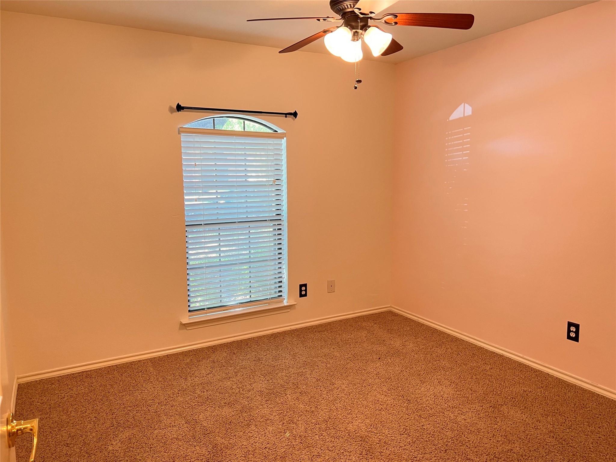 property viewer photo 19