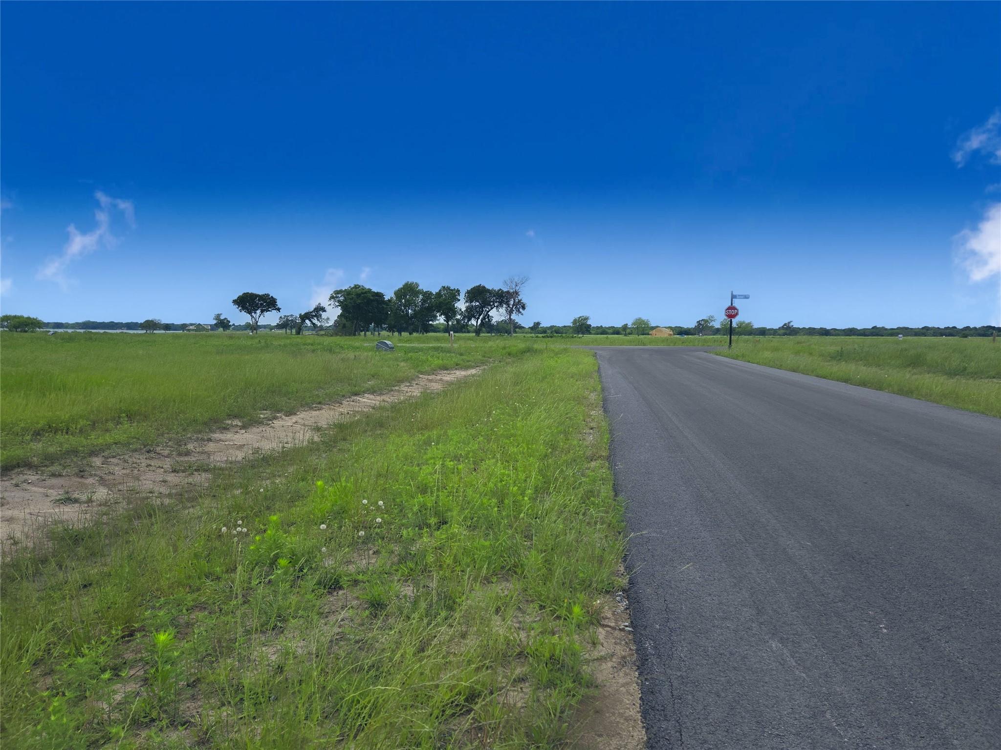 main property photo 8
