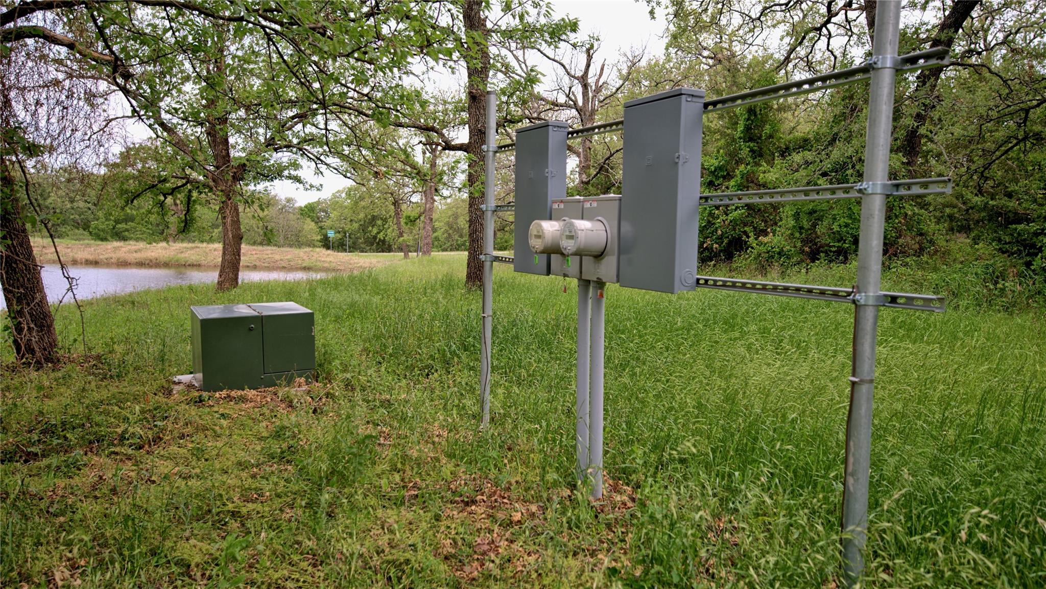 main property photo 23