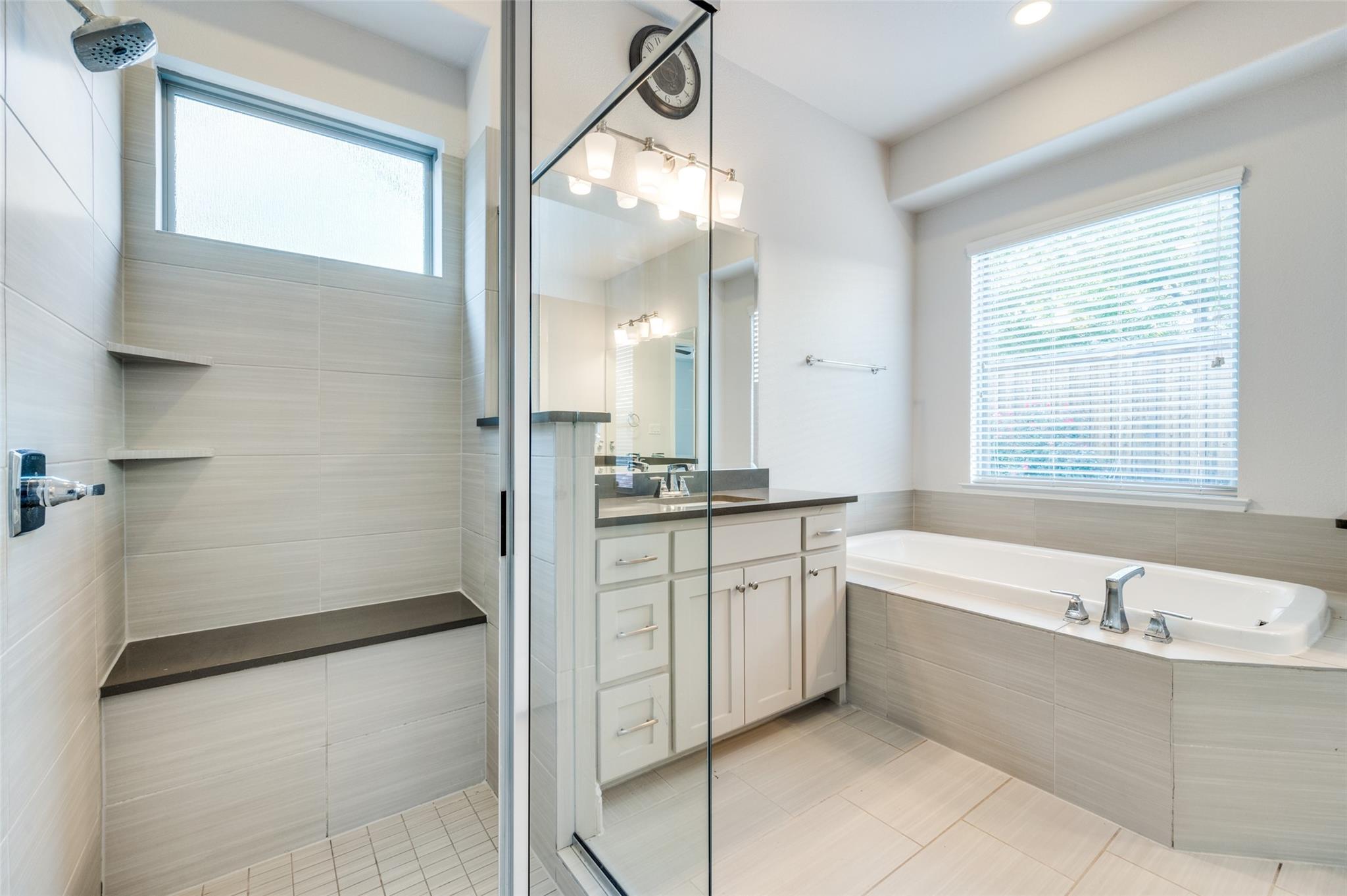 property viewer photo 13