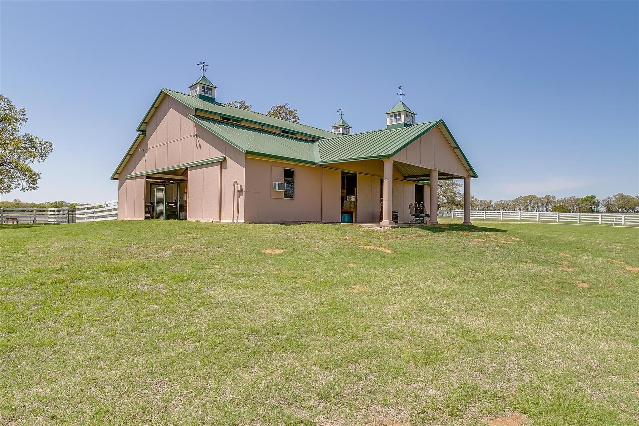 property viewer photo 35
