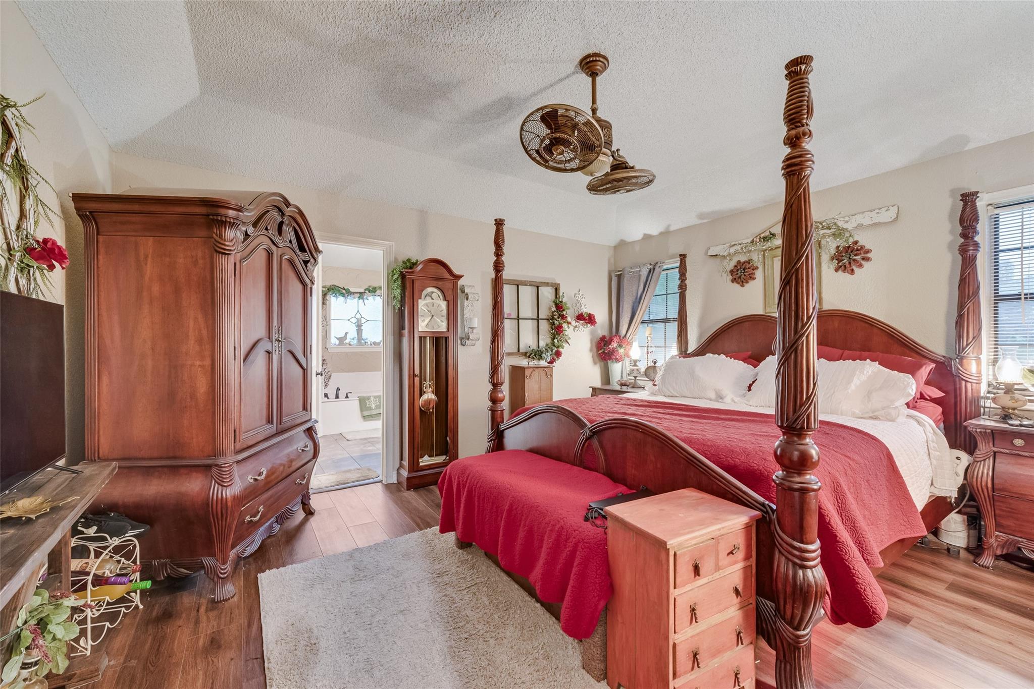 property viewer photo 33