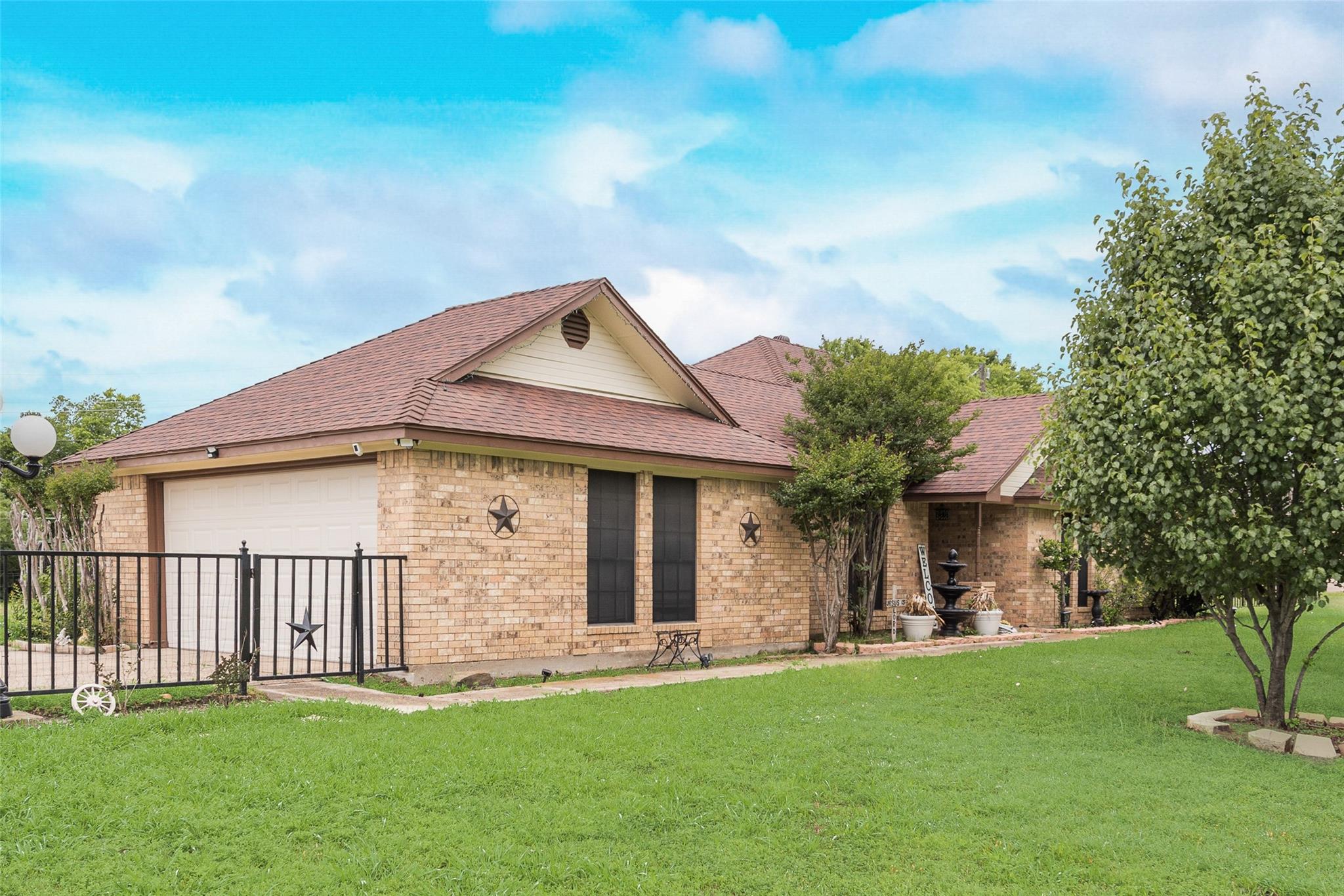 property viewer photo 6