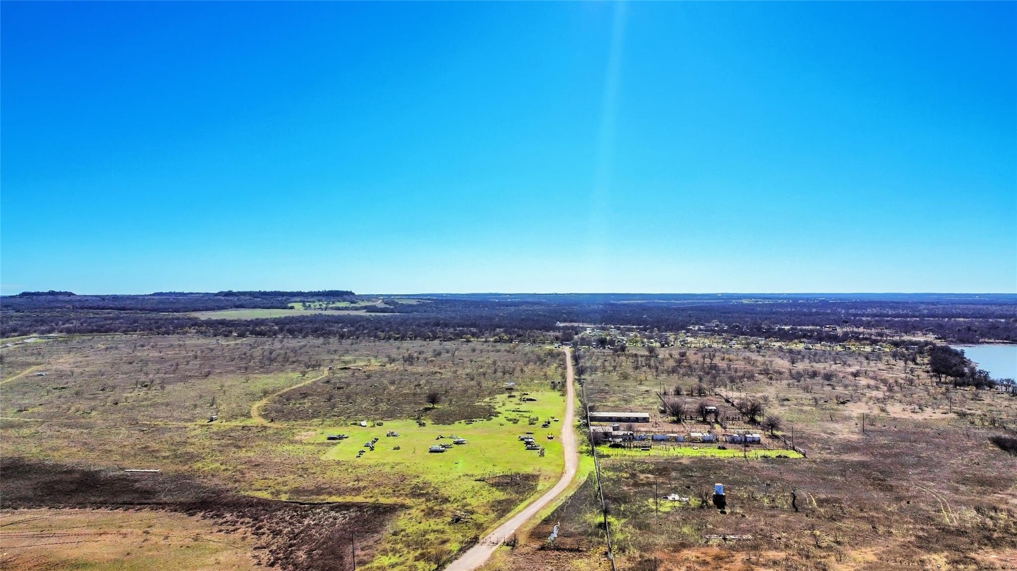main property photo 10