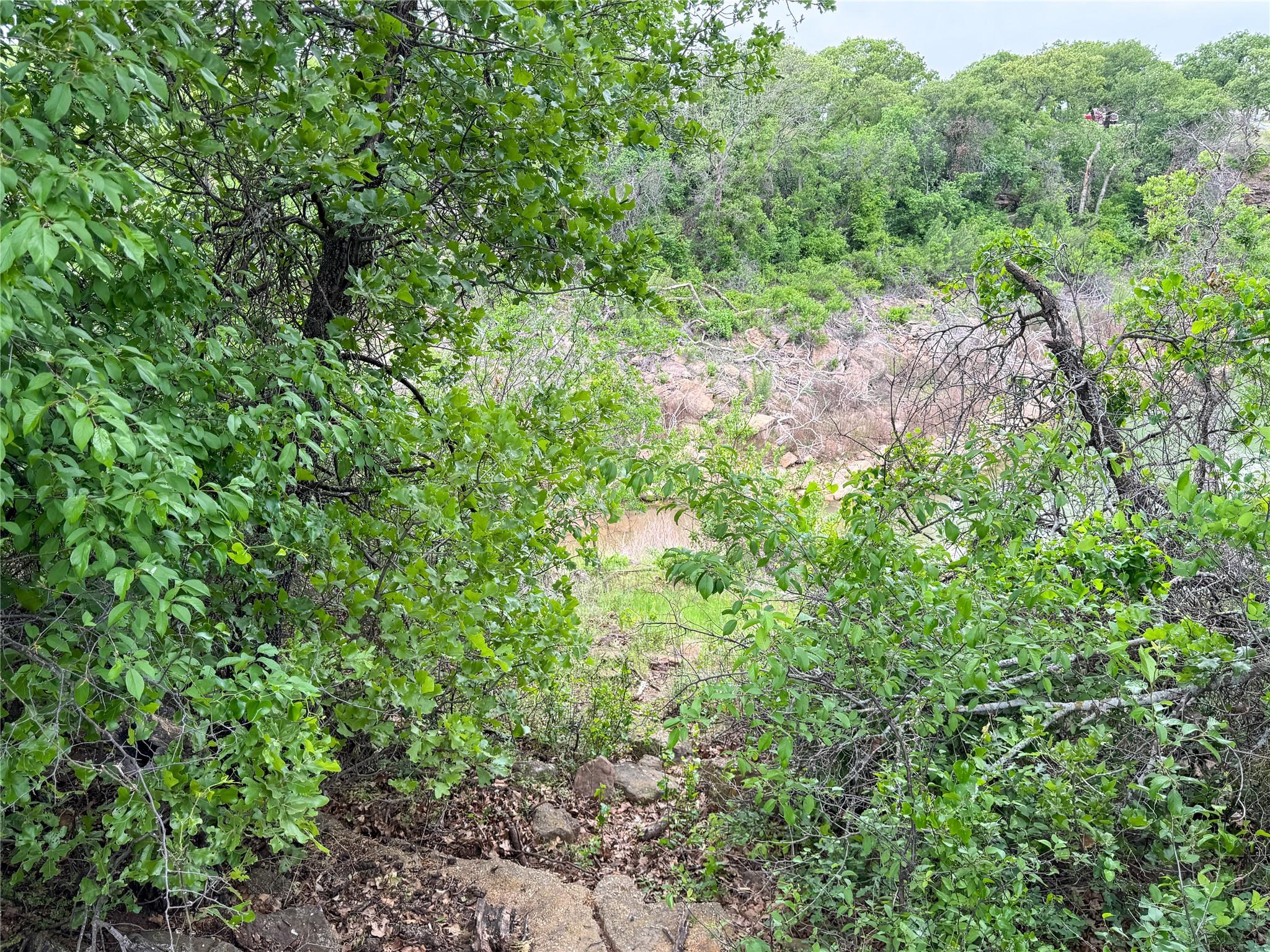main property photo 8