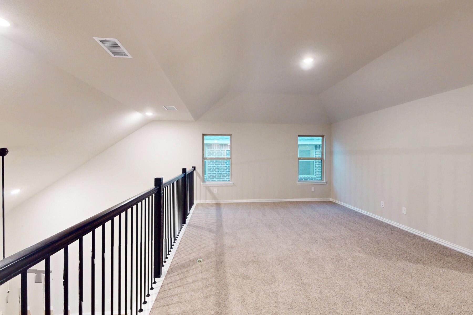 property viewer photo 20