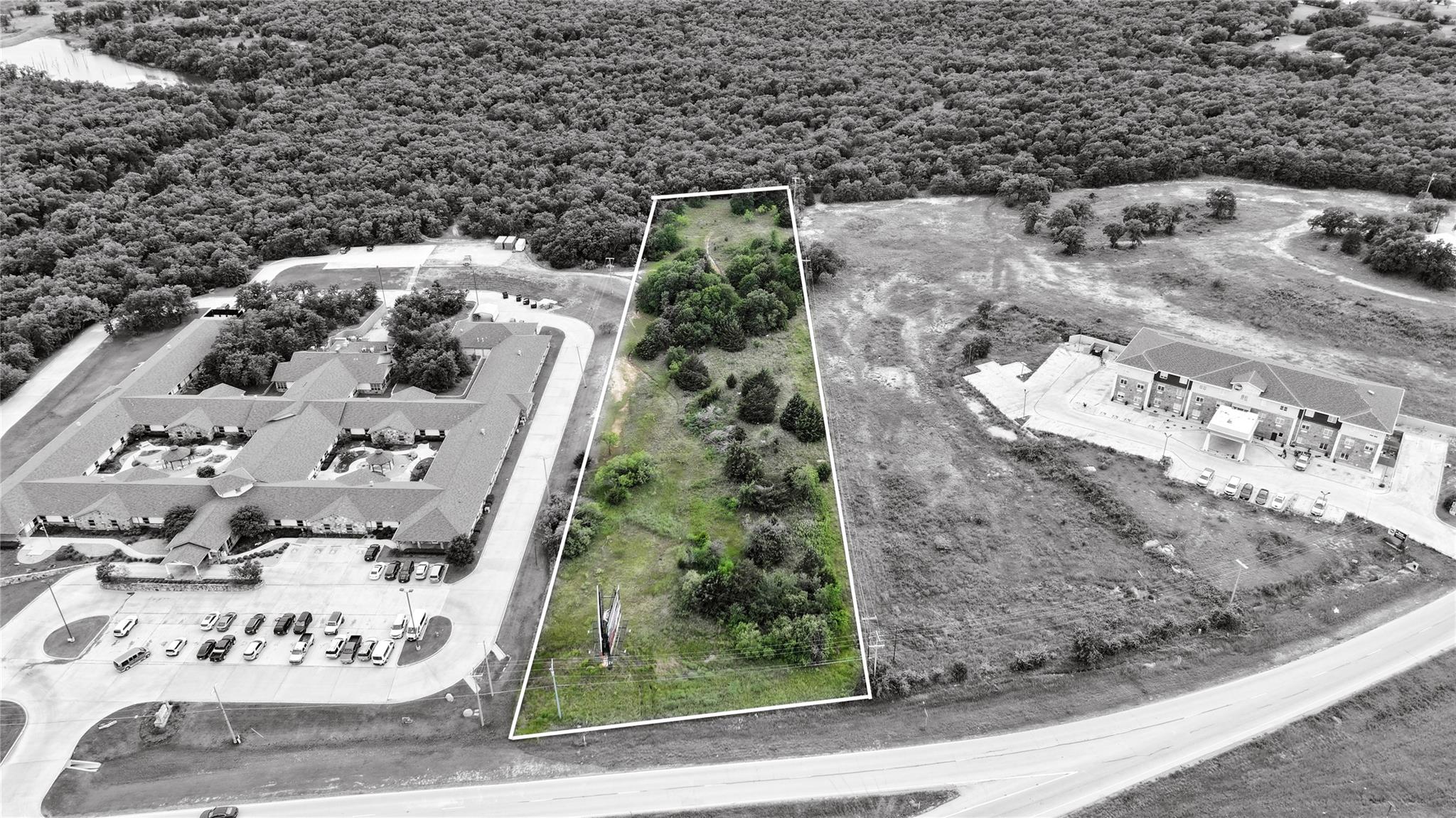 main property photo 7