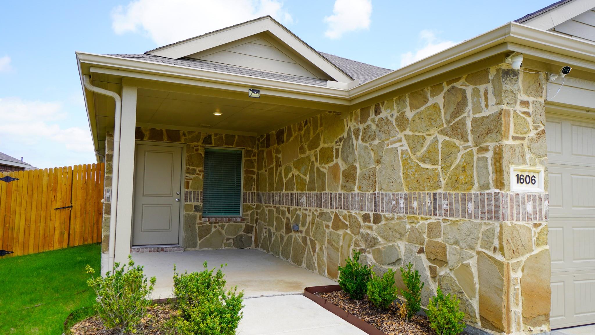 property viewer photo 2