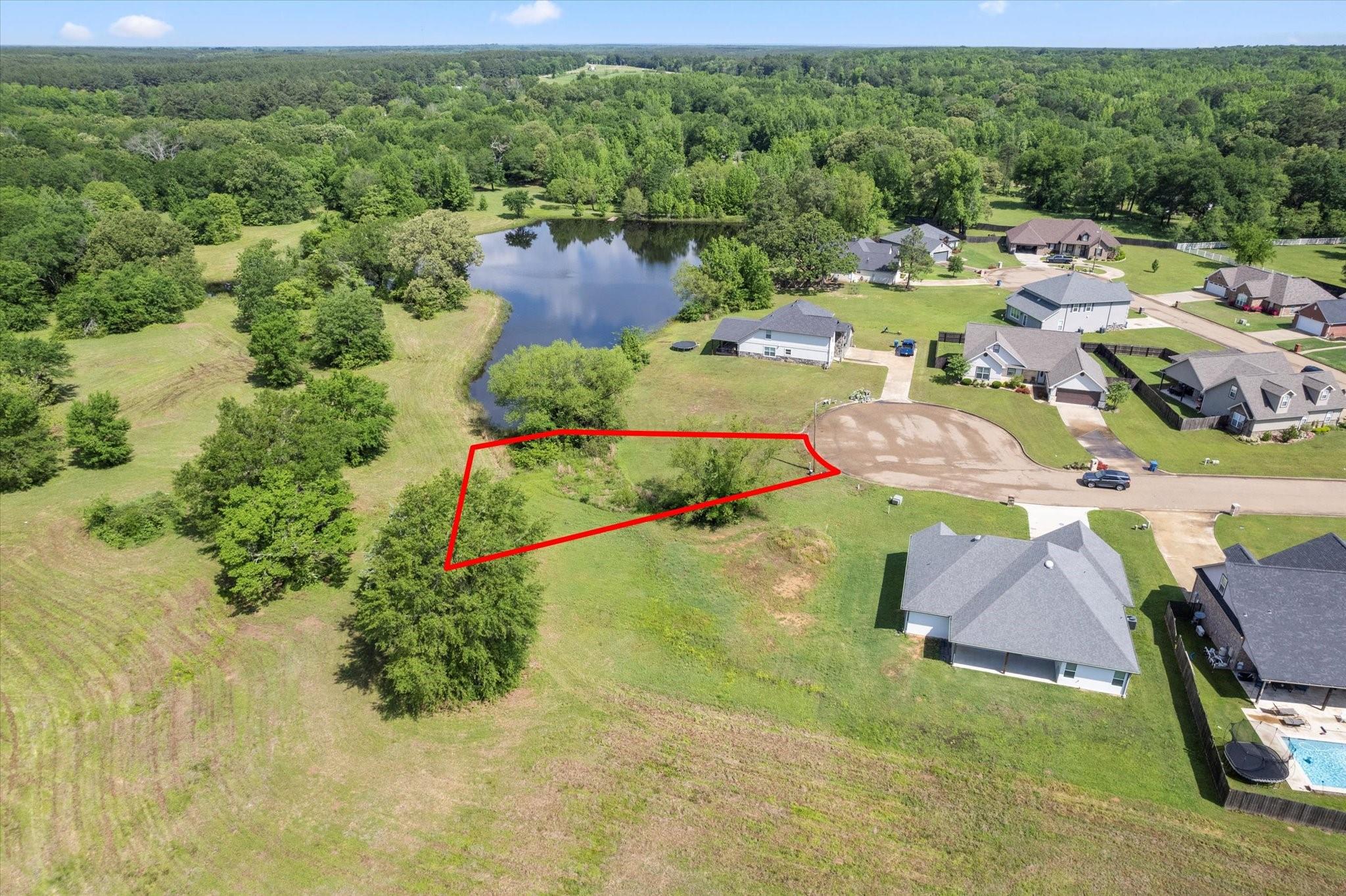 main property photo 10