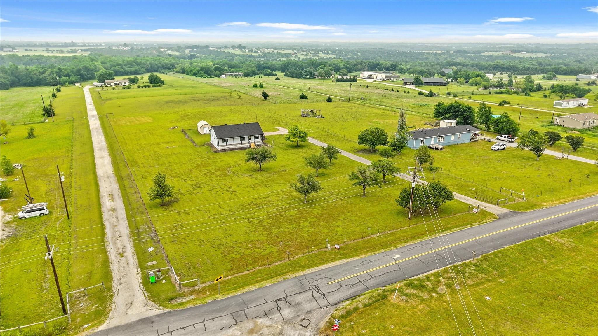 main property photo 32