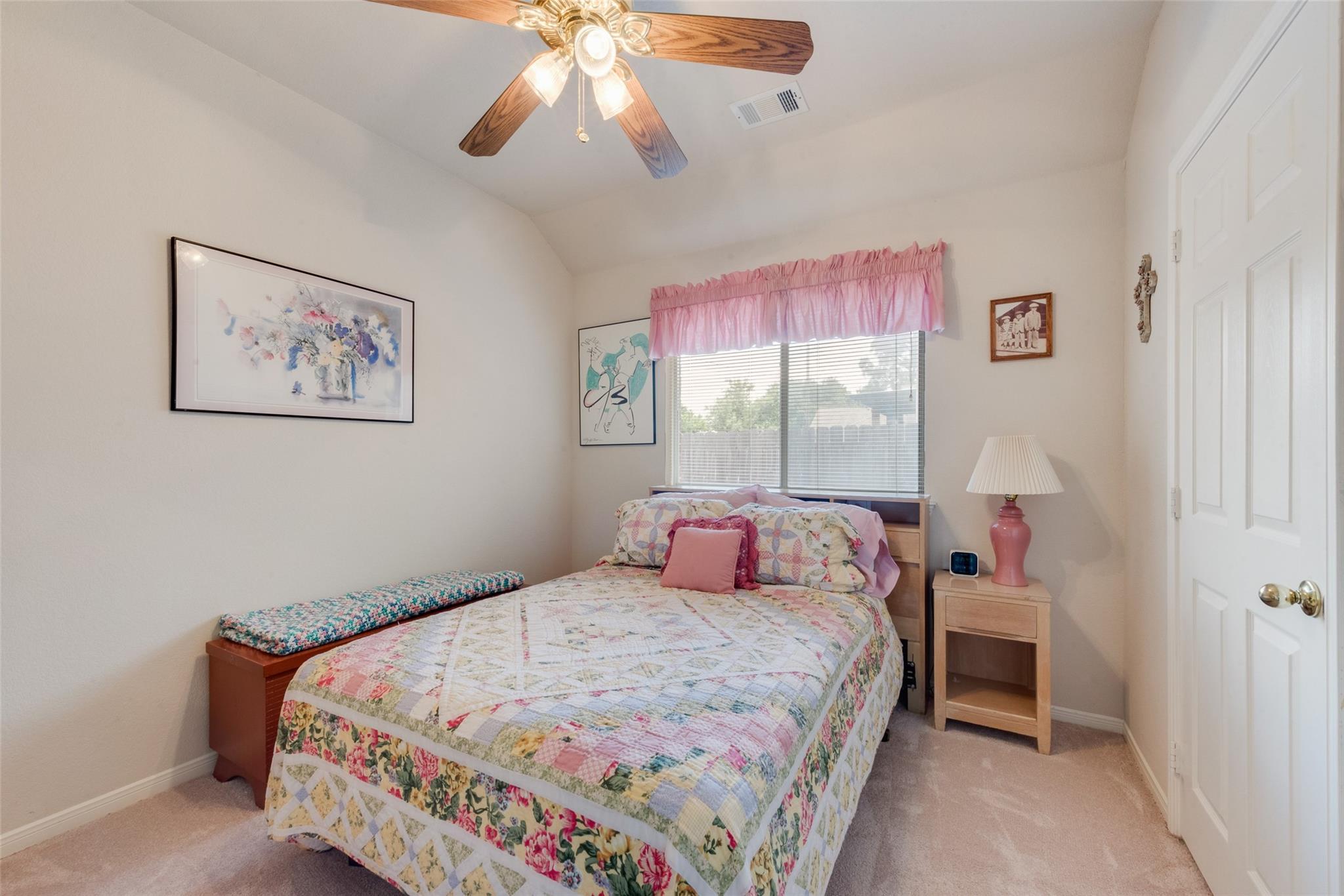 property viewer photo 25