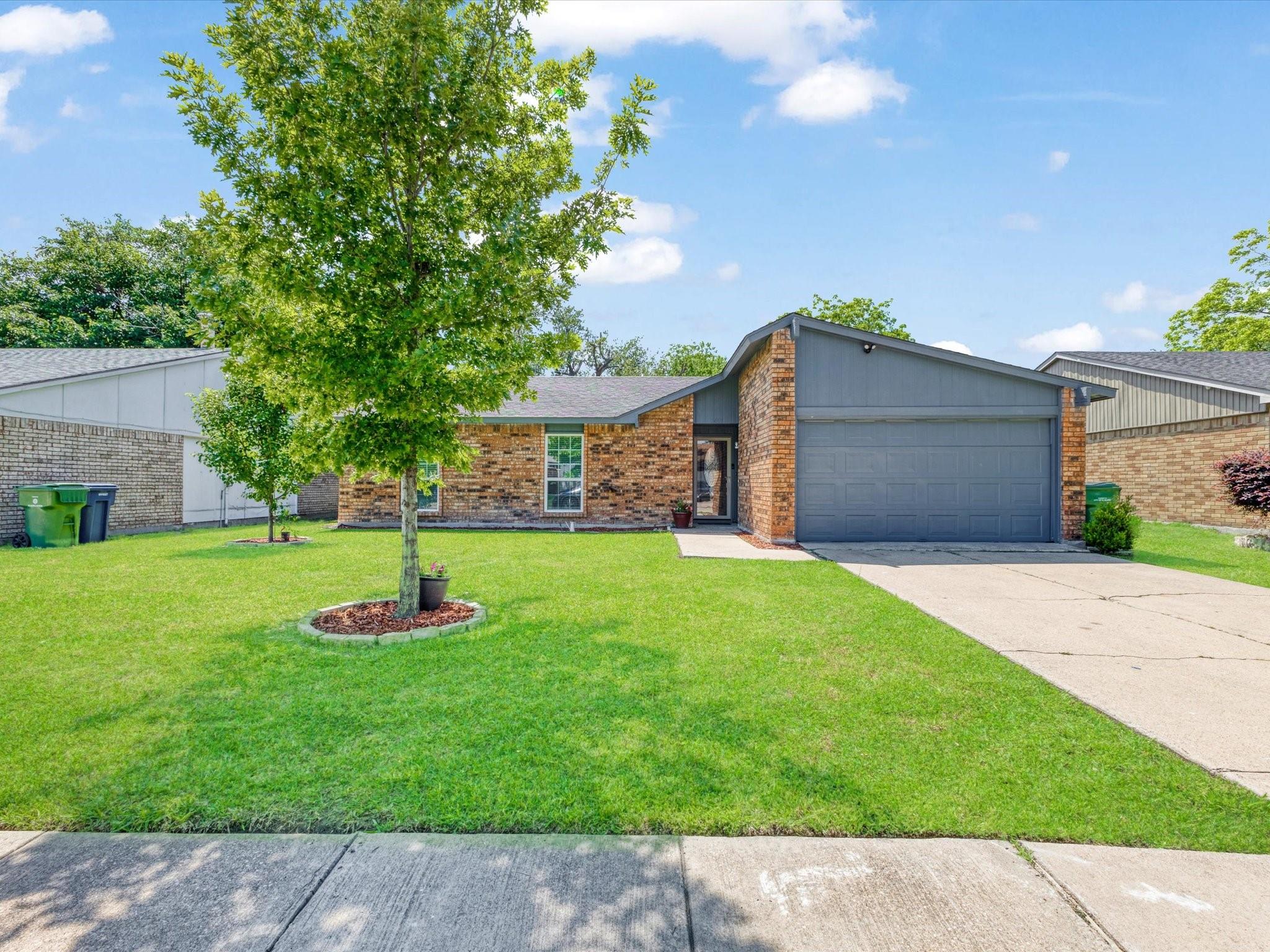 property viewer photo 1