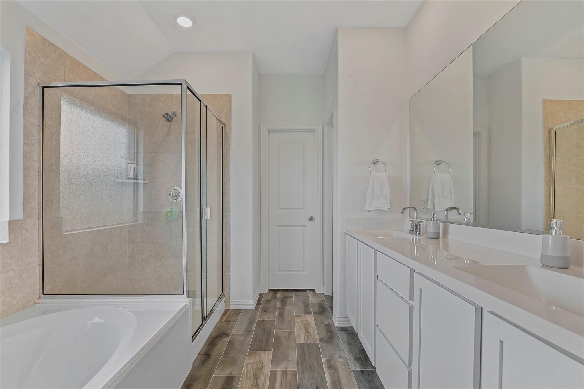 property viewer photo 8