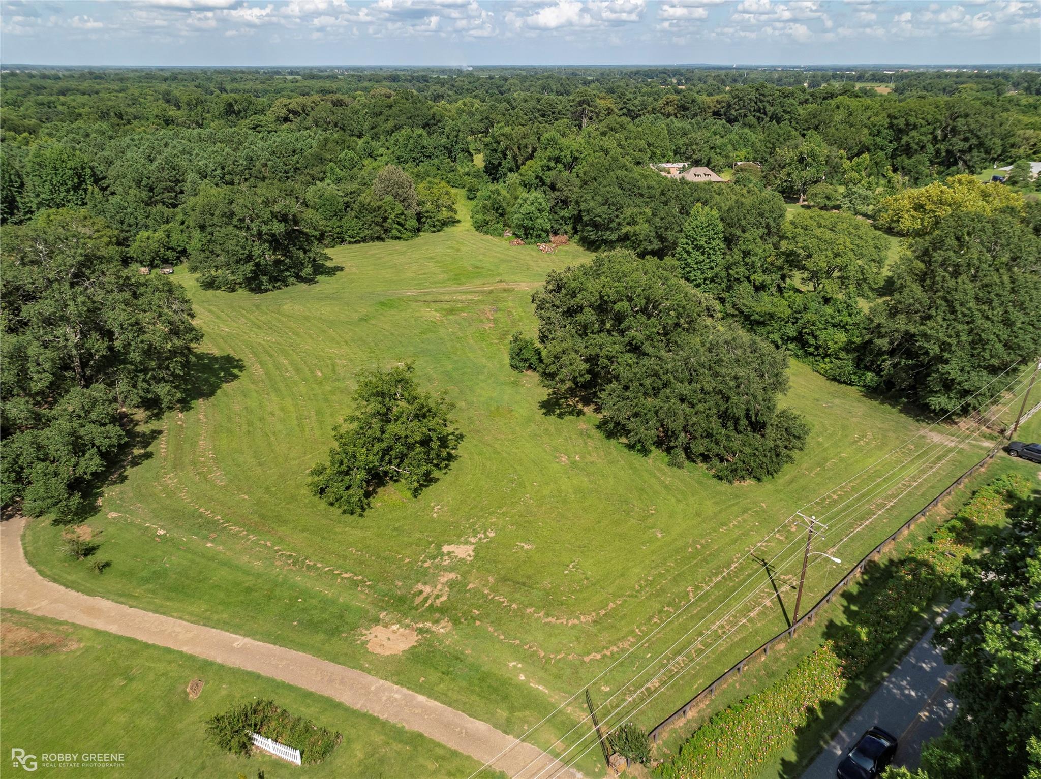 main property photo 31