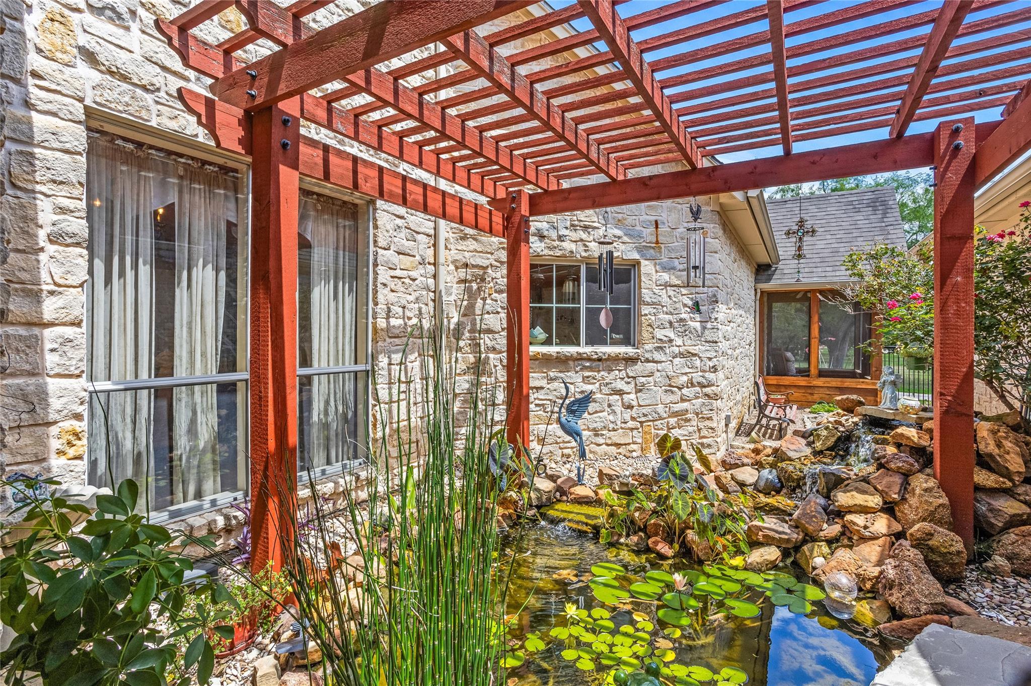 main property photo 27