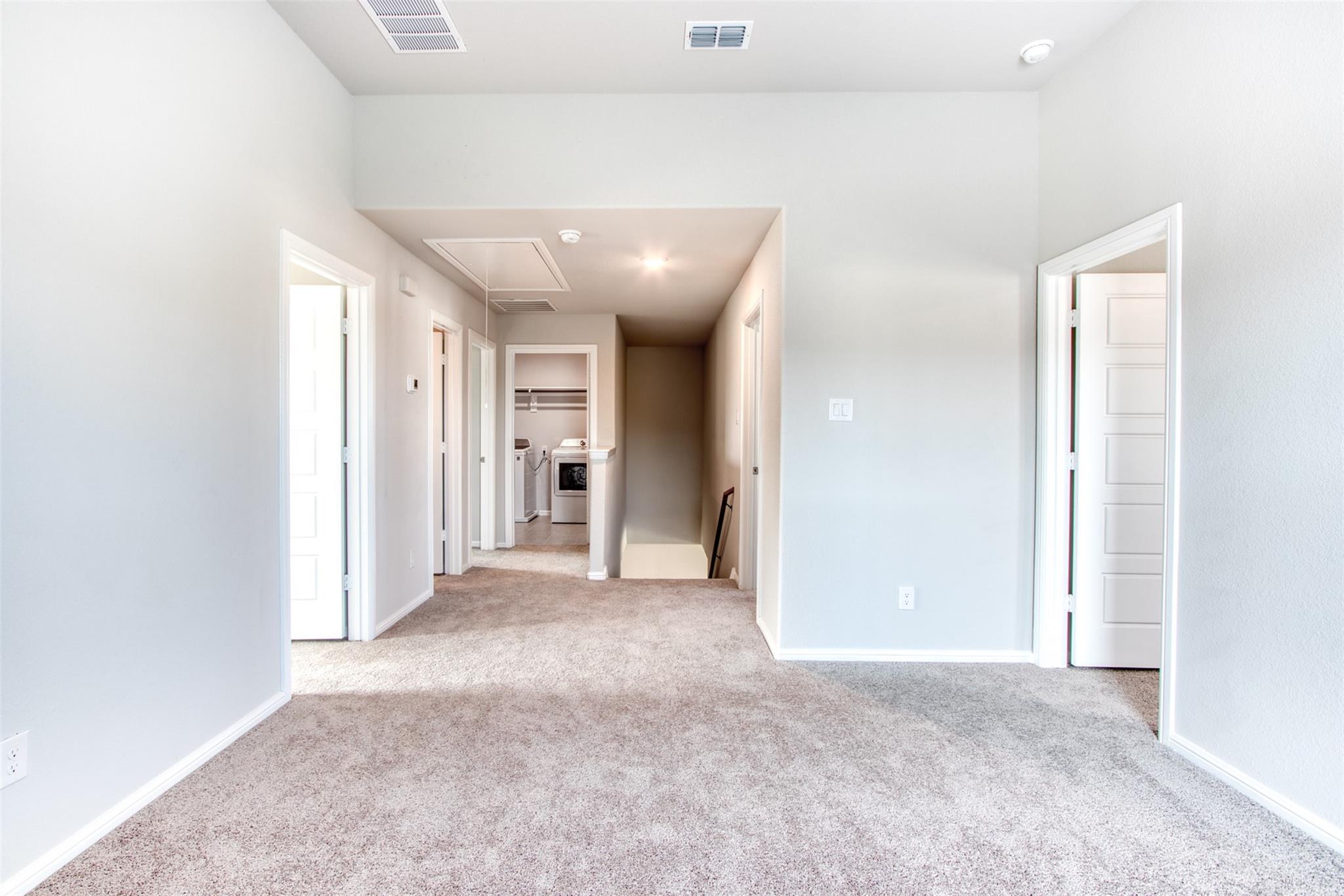 property viewer photo 12