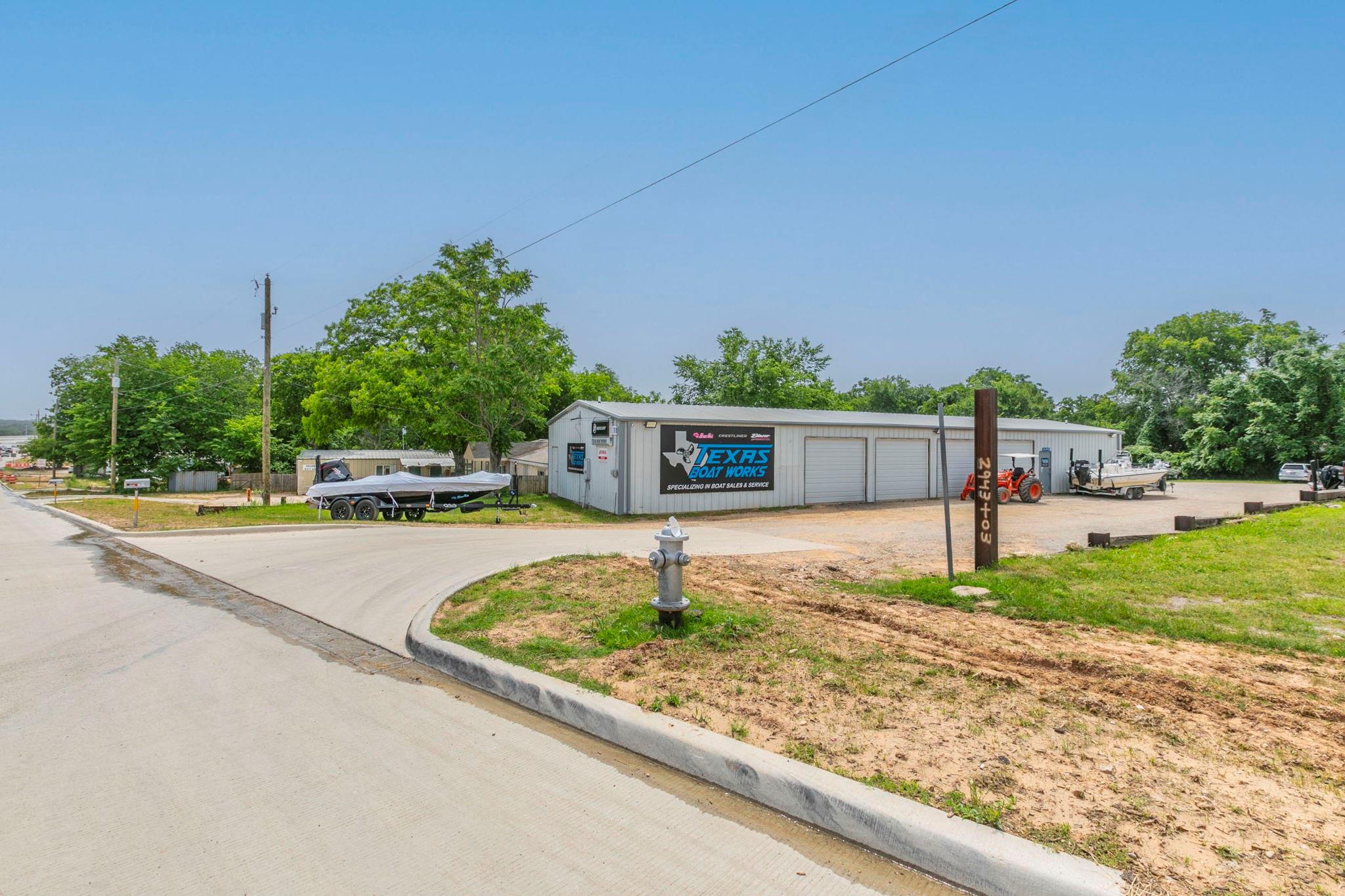main property photo 4