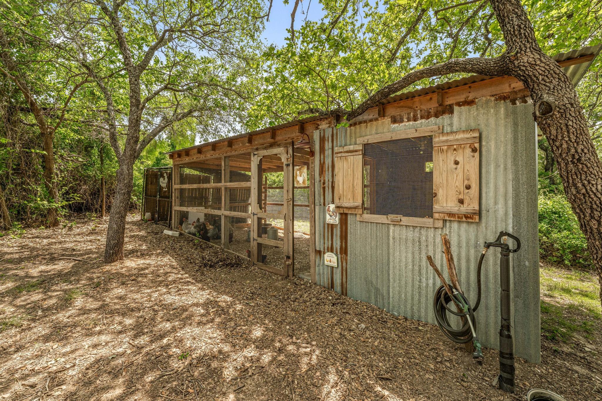 main property photo 31