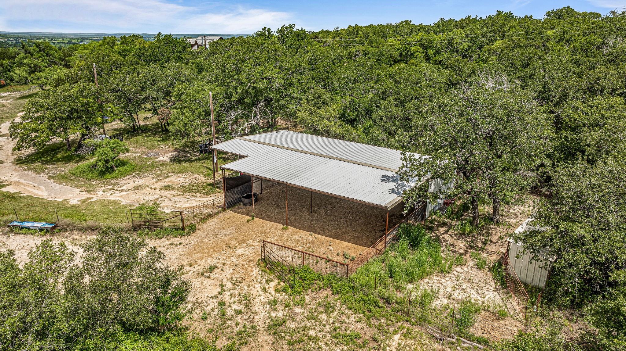 main property photo 35