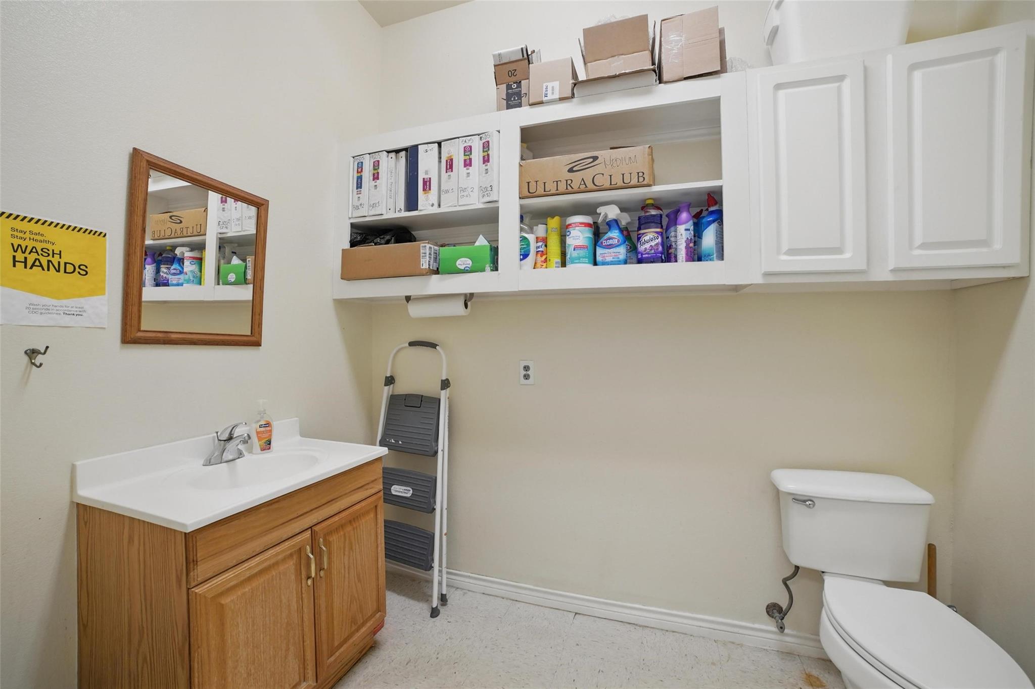 main property photo 14