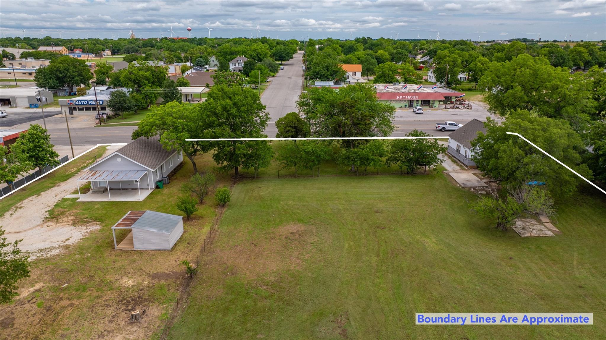 main property photo 34