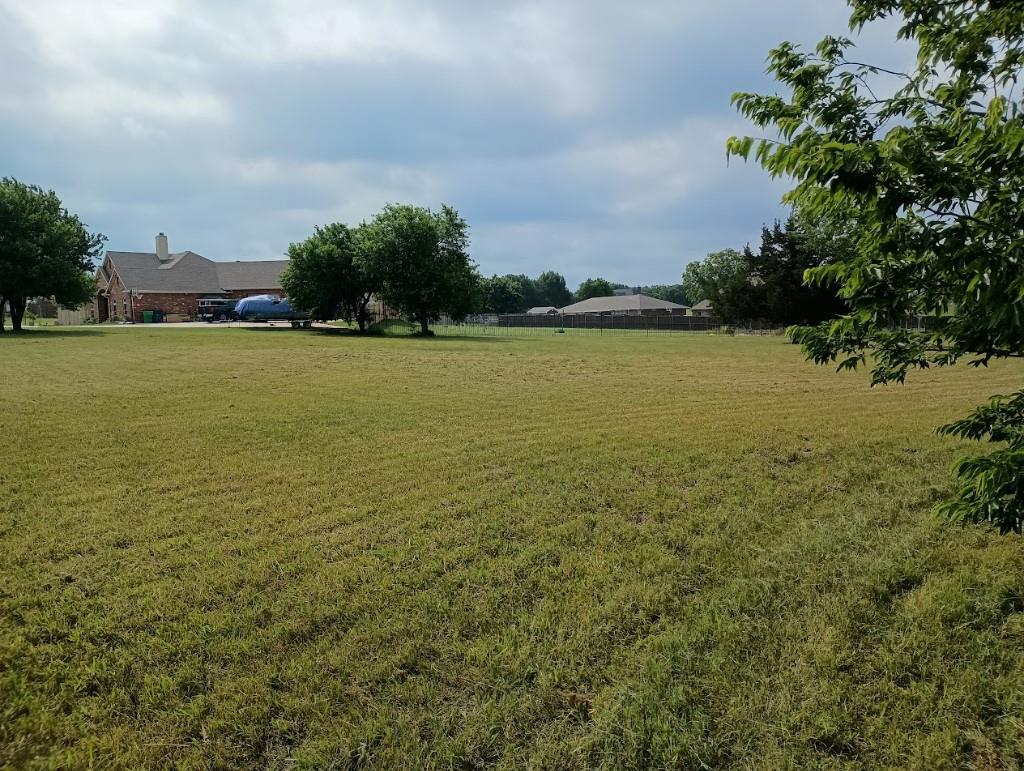 main property photo 13