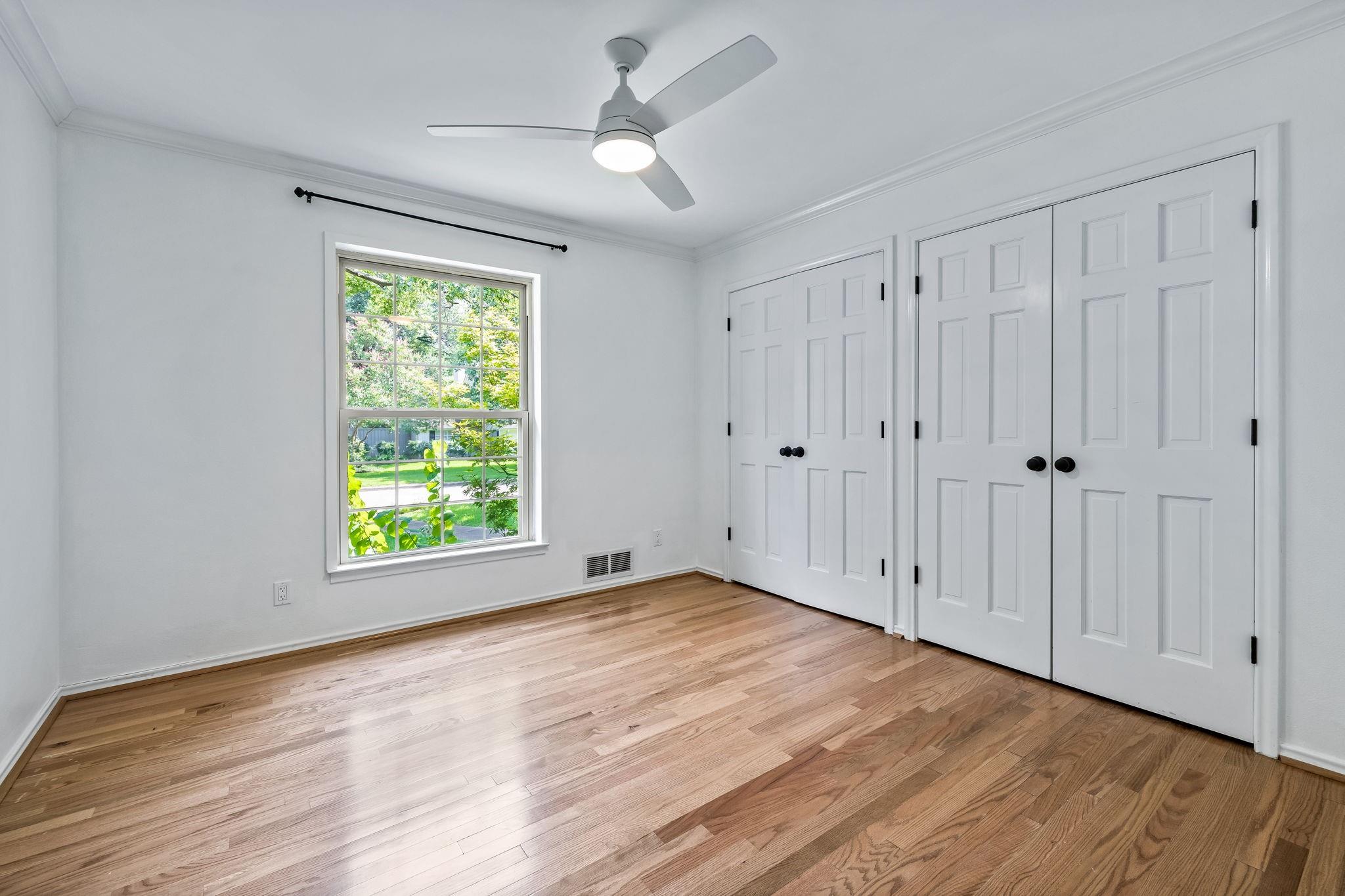 property viewer photo 27