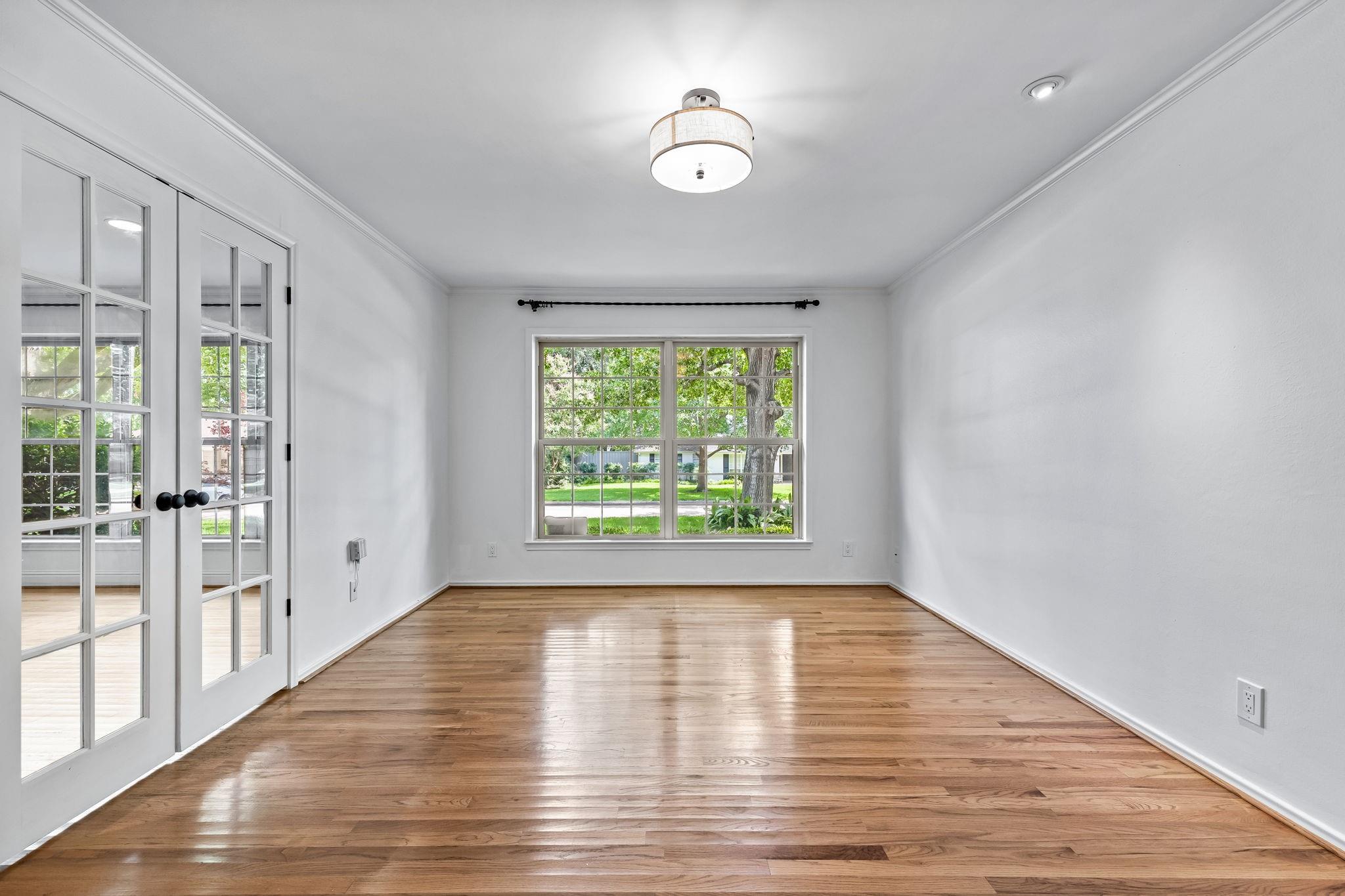 property viewer photo 6