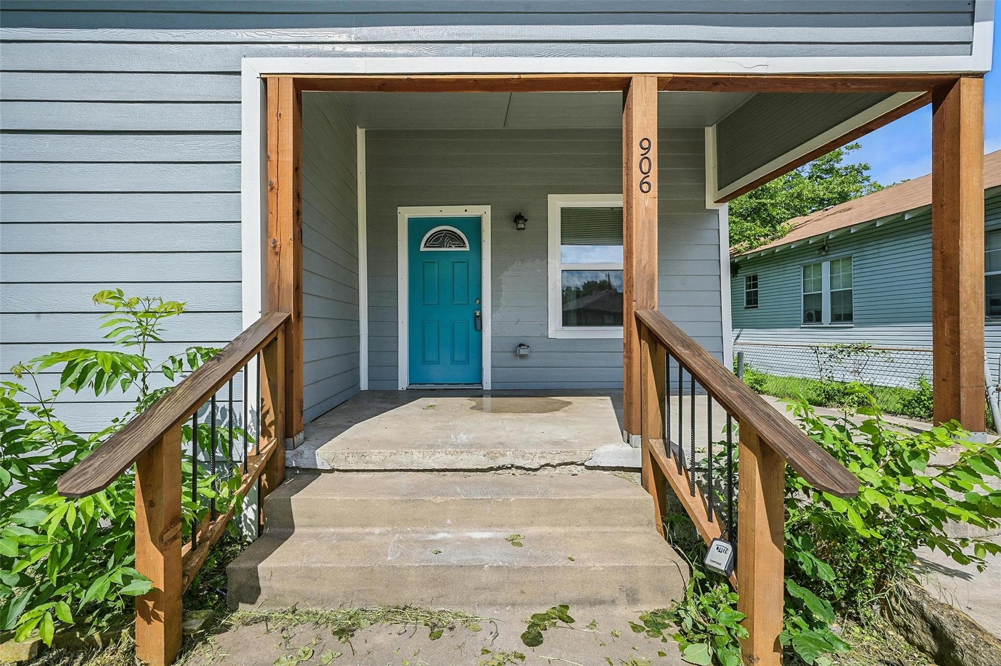 property viewer photo 8