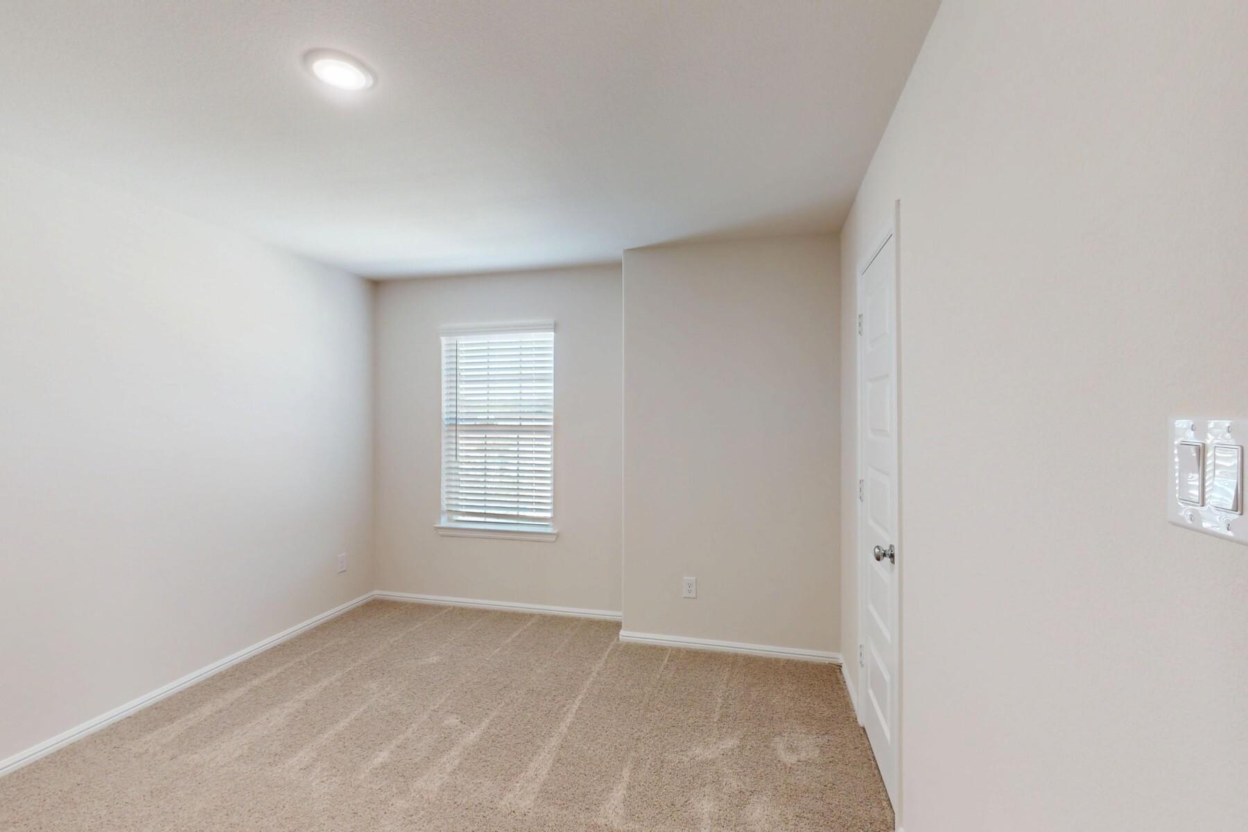 property viewer photo 27