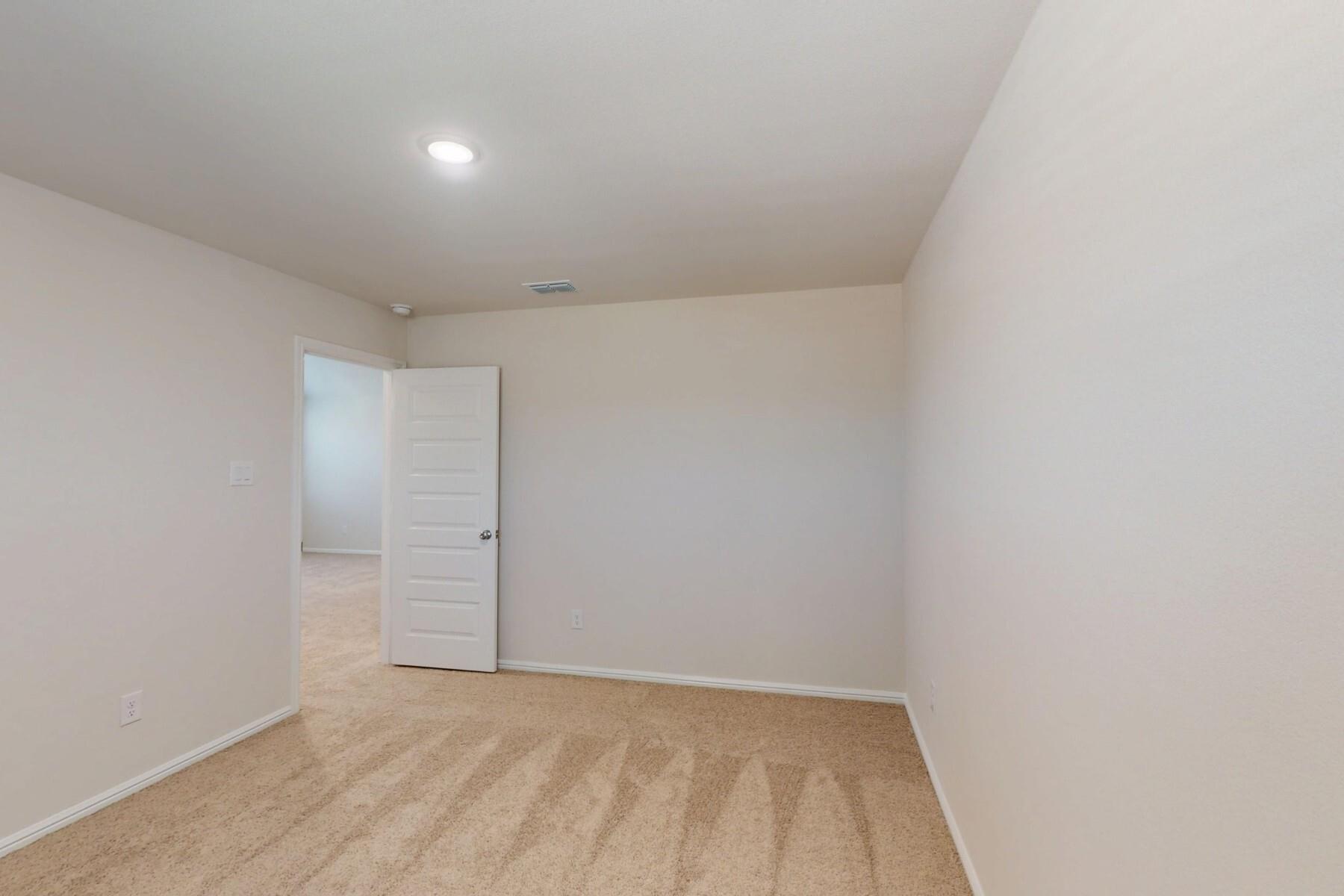 property viewer photo 28
